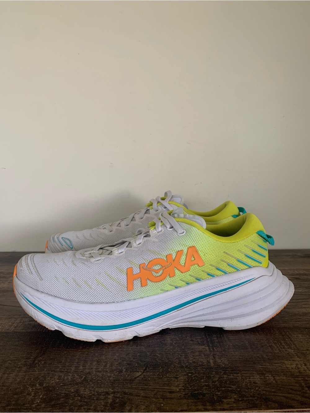 Hoka One Bondi X White Yellow Running Shoes Men's Sz 10.5 B - Picture 4 of 11